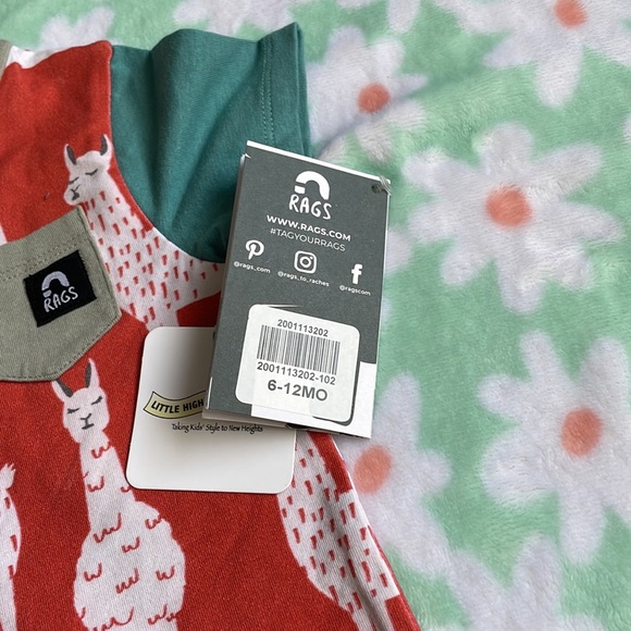 Rags to Raches, NWT - Picture 2 of 4